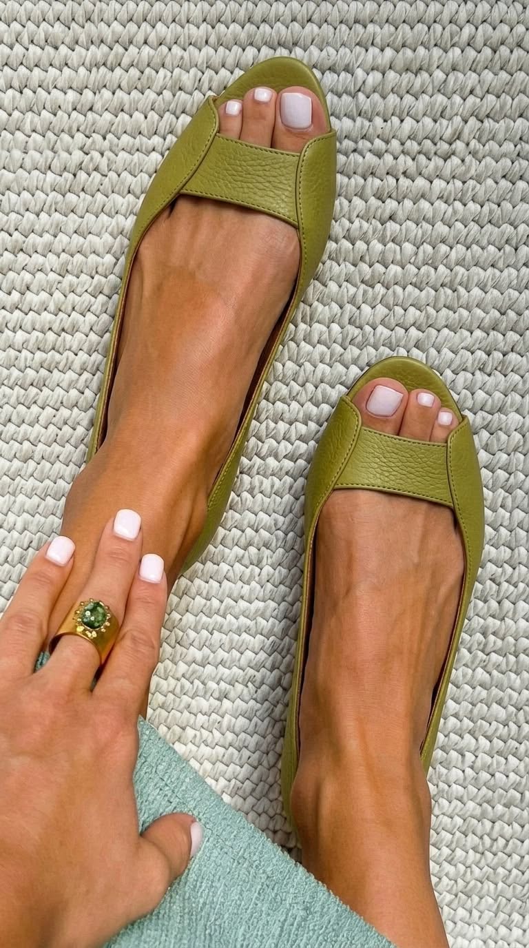 Adelina™ Chic Comfort Gold Sandals