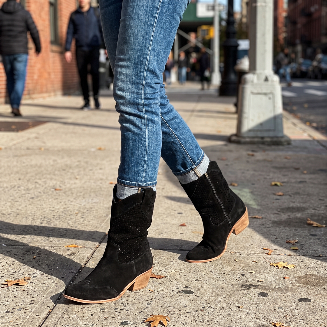 Rachel™ Orthopedic Western Boots